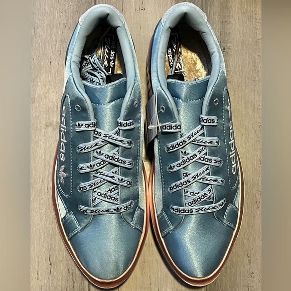 Women’s Adidas Sleek Super Sneakers - Picture 3 of 7